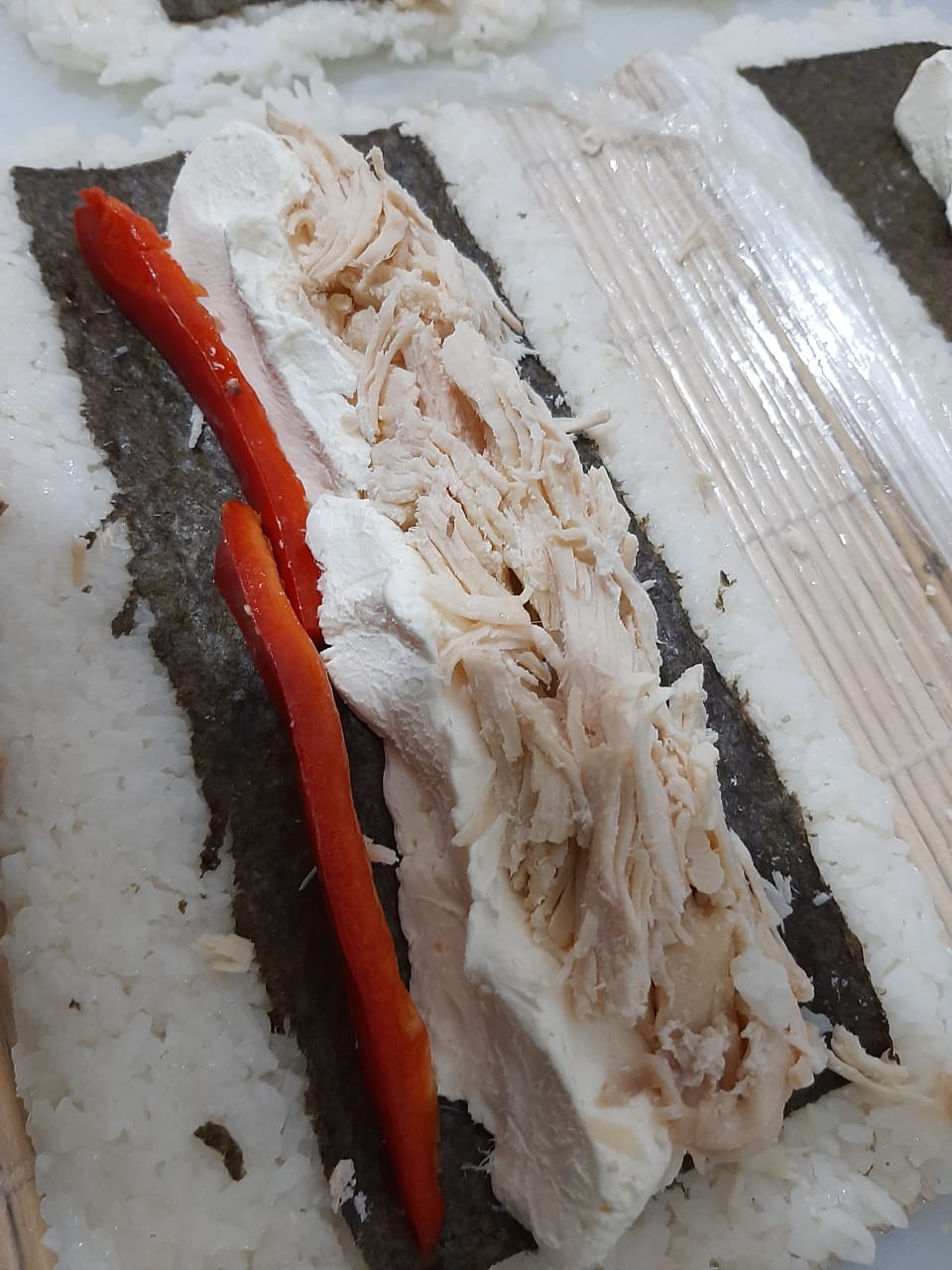 Handrolls Pollo queso Pimentón